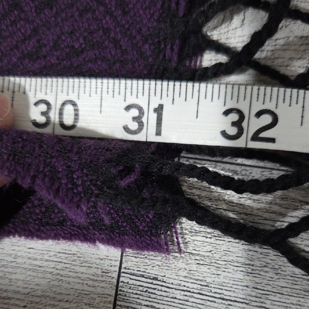Calzeat Celtic Purple and Green Floral Scarf - Picture 7 of 7